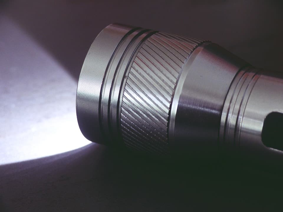 How To Put Batteries In Flashlight? Battery Tools