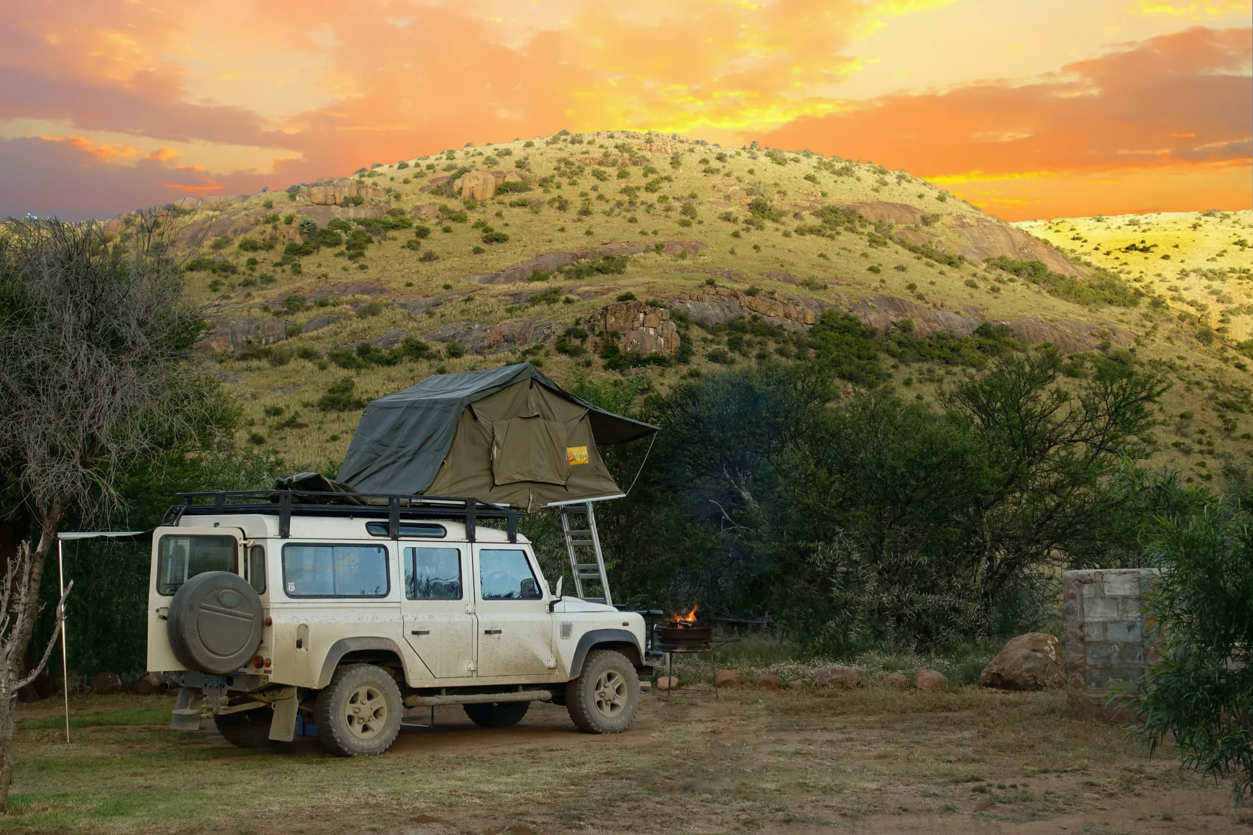How Much Does a Battery for a Land Rover LR4 Cost?