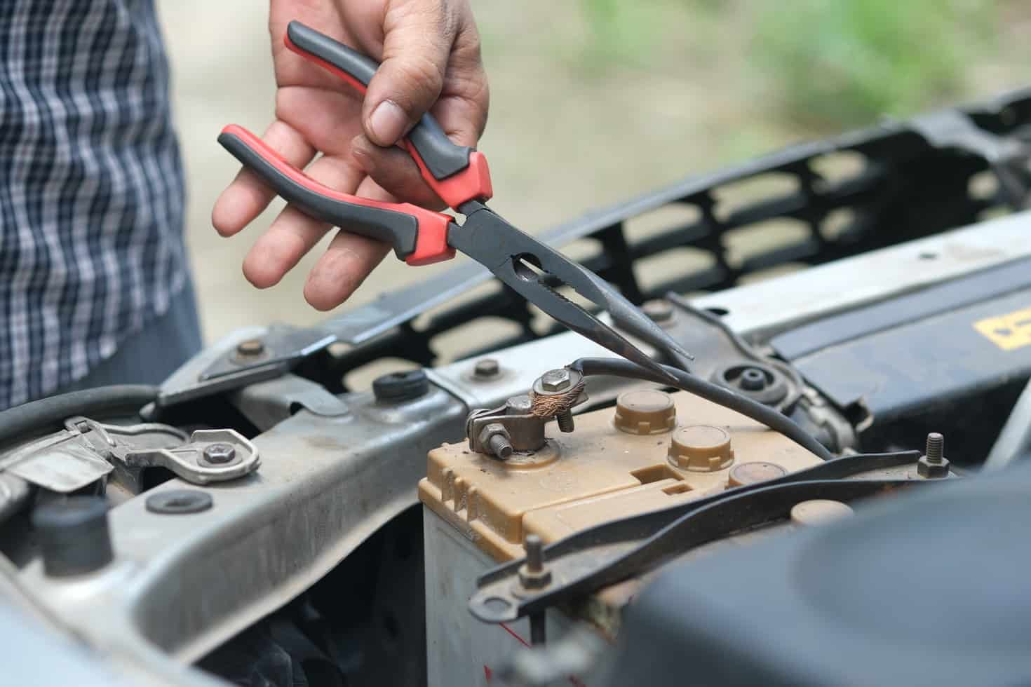 How Long To Leave Battery Disconnected To Reset Car Computer (ECU