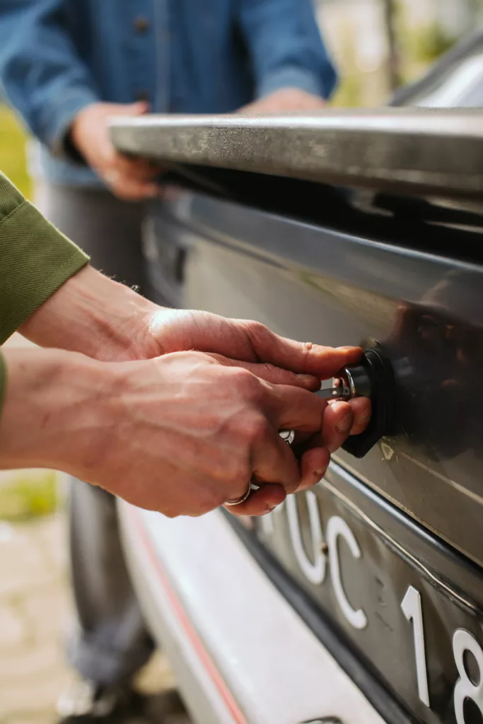 How To Open Trunk When Battery Is Dead? Battery Tools