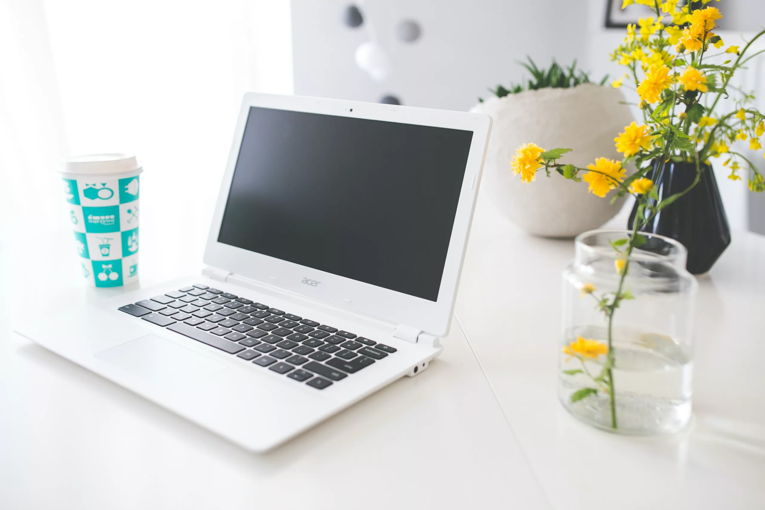 How Long Does a Chromebook Battery Last?