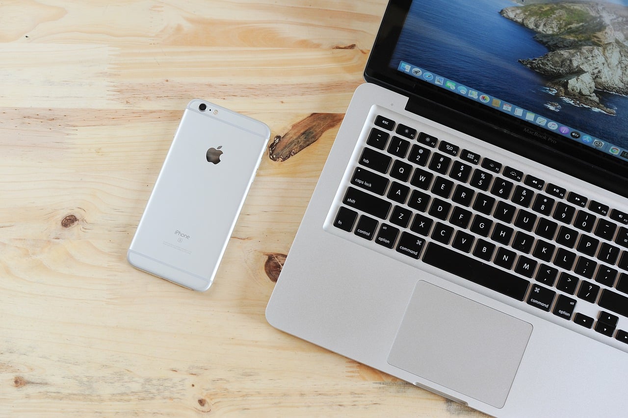 iPhone