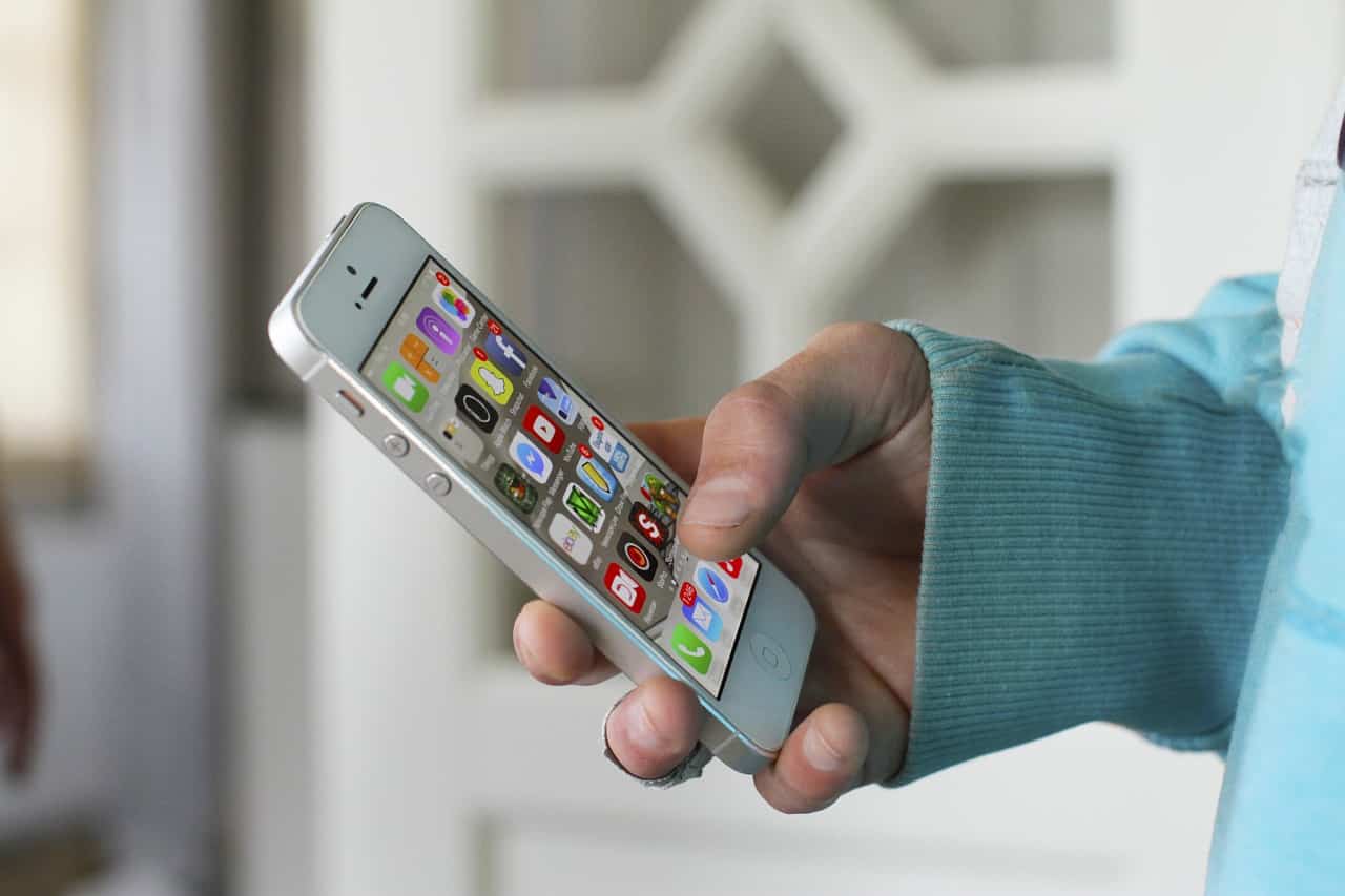 iPhone unit