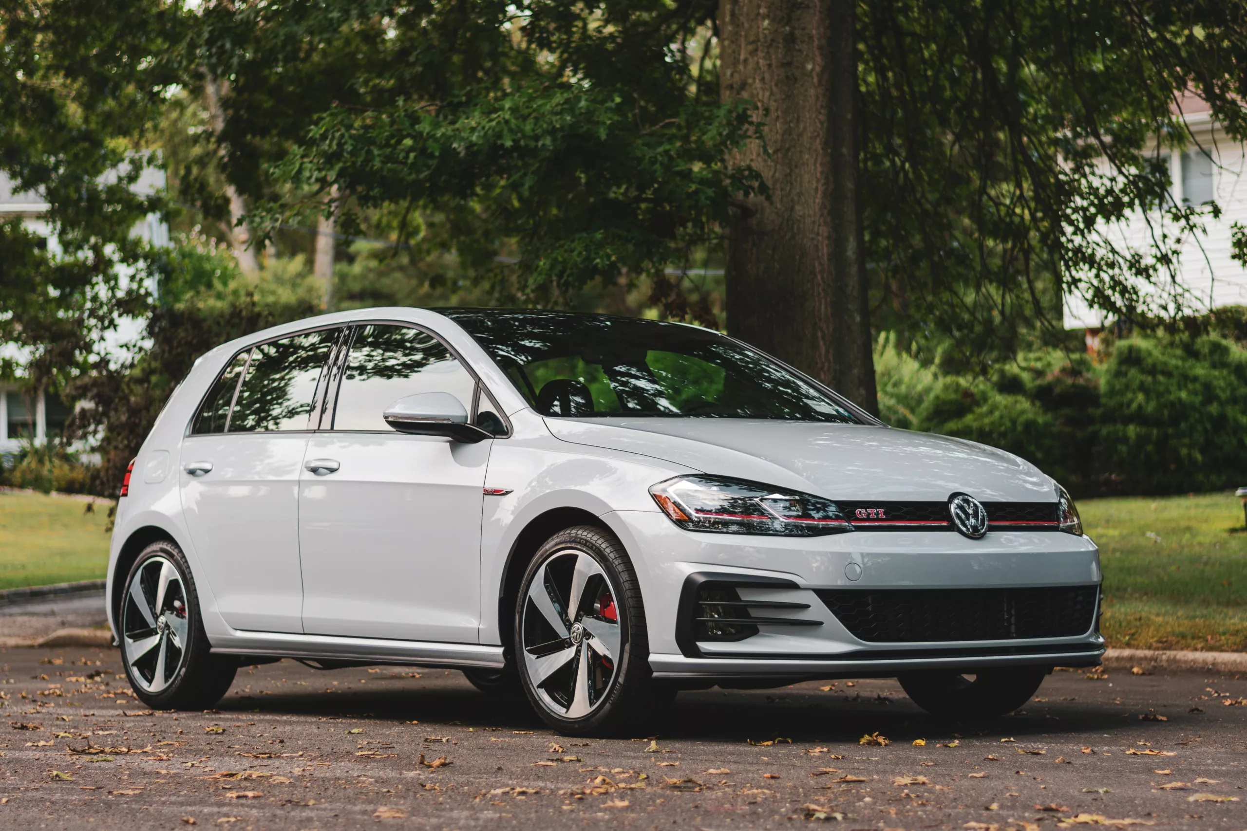 What Size Battery Does a Golf 7 GTI Use?